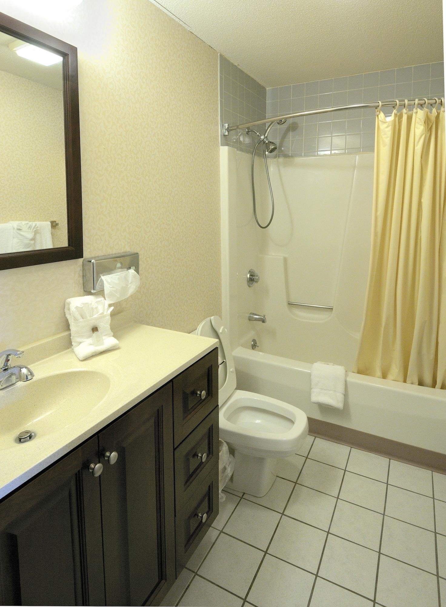 Regency Inn & Suites ويست سبرينغفيلد المظهر الخارجي الصورة